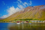 Bestaunen Sie die Landschaft bei Ísafjörður.
