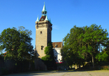 Vom Sternkiekerturm aus genießen Sie eine herrliche Aussicht auf die Stadt Quedlinburg und das Umland.