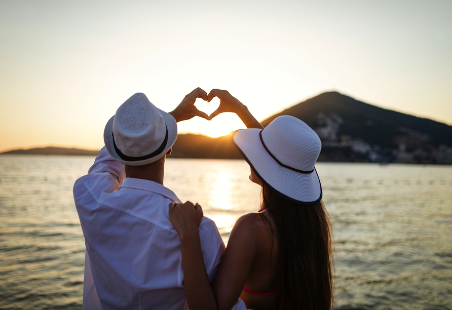 Genießen Sie eine unvergessliche Auszeit auf den Kanaren, auf Madeira und an Bord.