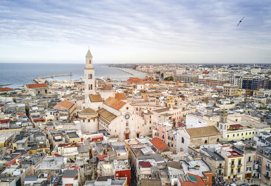 Blick auf die faszinierende Altstadt von Bari