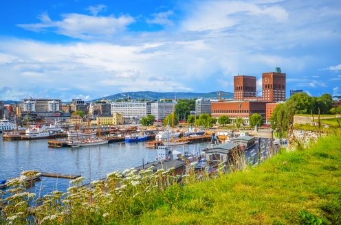 Oslo empfängt Sie mit einem malerischen Hafen.