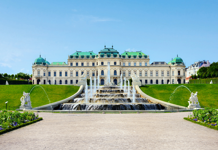 Das prachtvolle Barockschloss Belvedere liegt nur wenige Gehminuten von Ihrem Hotel in Wien entfernt.