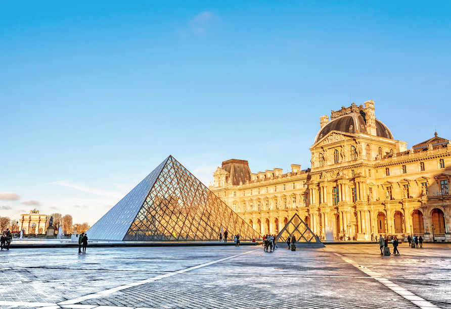 Besuchen Sie die Mona Lisa im Louvre-Museum.