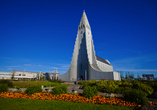Von der bekanntes Kirche Hallgrímskirkja haben Sie eine fantastische Aussischt auf Reykjavík.