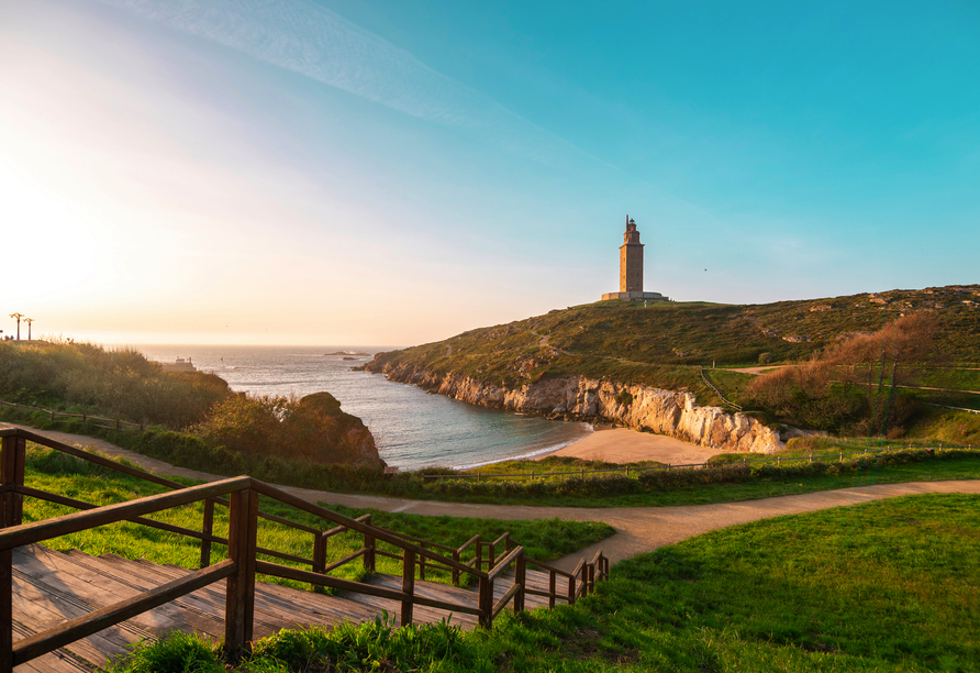 Das Wahrzeichen der Stadt A Coruña: Der Herkulesturm gilt als ältester Leuchtturm der Welt.