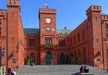 Das alte Rathaus von Kolberg Polen wurde nach Plänen von Karl Friedrich Schinkel erbaut.