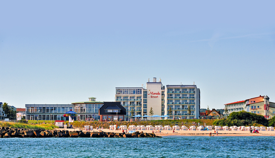 Das Morada Resort in Kühlungsborn heißt Sie direkt am Strand willkommen.