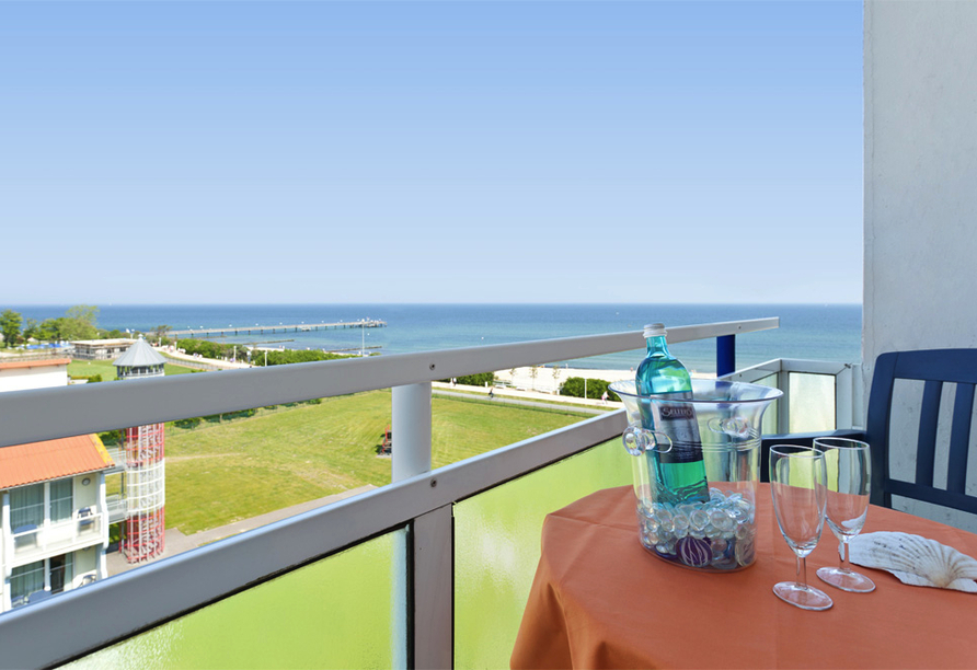 Vom Doppelzimmer seitlicher Meerblick aus können Sie die Ostsee sehen.