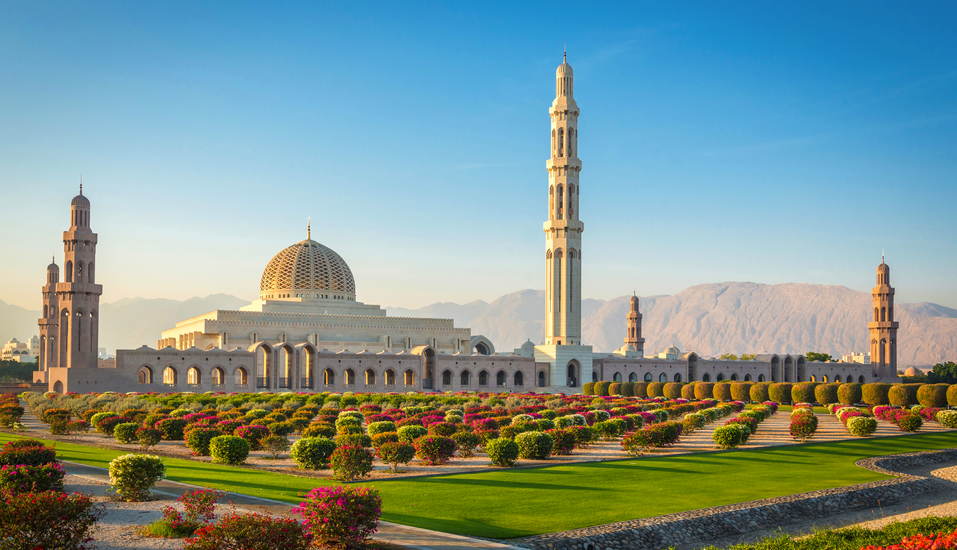 Das große architektonische Meisterwerk im Oman: die Sultan-Qabus-Moschee.