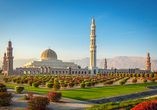 Die Große Sultan-Qabus-Moschee ist die Hauptmoschee im Oman.