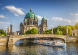 Die Stadt Berlin lädt zu einem Ausflug ein.