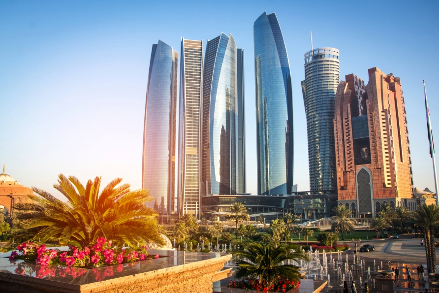 Beeindruckende Skyline von Abu Dhabi