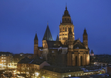 Der Mainzer Dom wacht stolz über die Stadt.