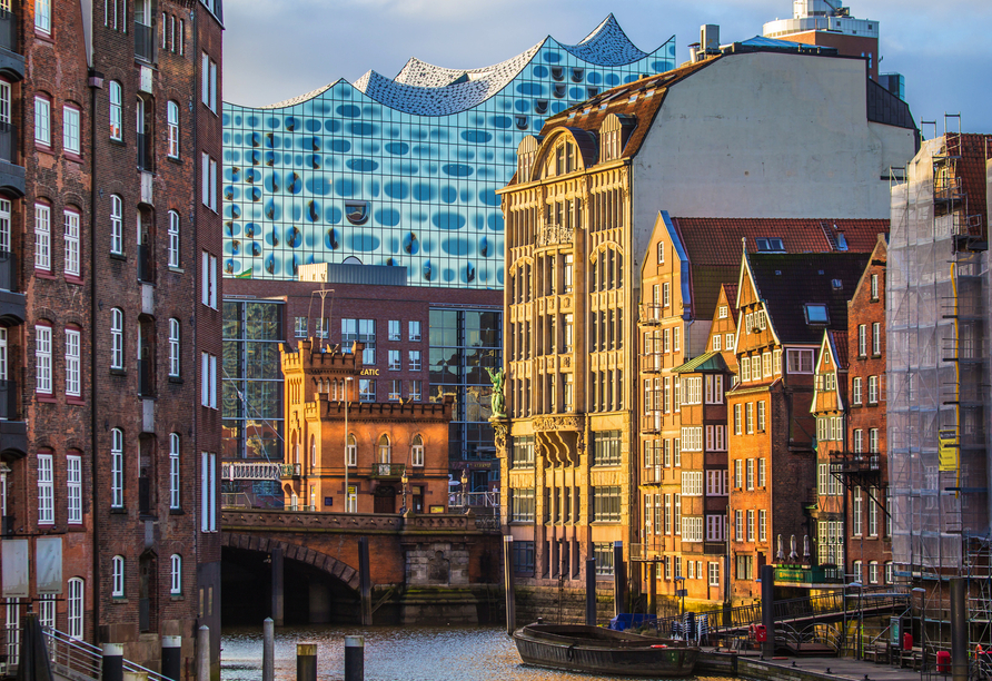 Ihre Reise beginnt und endet in Hamburg – nutzen Sie die Chance, um die schöne Hansestadt zu erkunden.