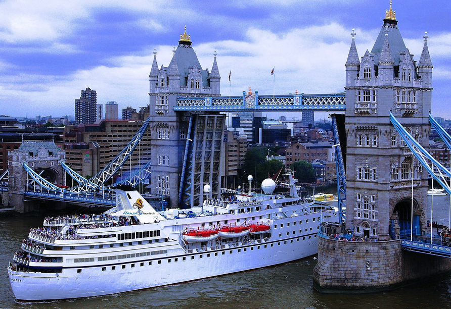 Freuen Sie sich auf Ihre Fahrt mit Ocean Majesty auf der Themse und durch die Tower Bridge.