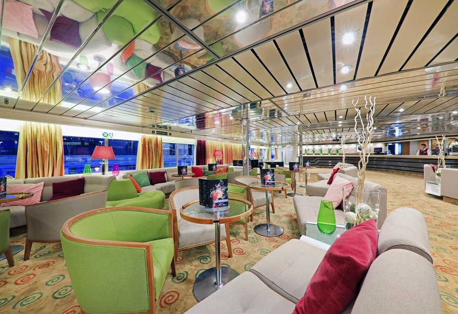 Majestic Lounge an Bord Ihres Schiffes