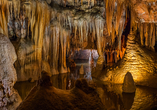 Die geheimnisvolle Tropfsteinhöhle in Baredine.