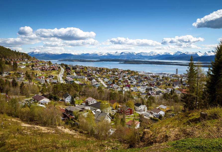 Die zauberhafte kleine Fjordstadt Molde bietet viele Sehenswürdigkeiten.