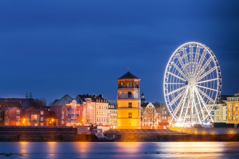 In Düsseldorf startet und endet Ihre Flusskreuzfahrt entlang des Rheins.