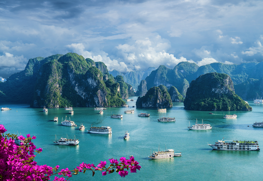 Die beeindruckende Halong Bay erwartet Sie im Norden Vietnams.
