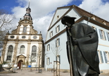 Die Dreifaltigkeitskirche und der Jakobspilger in Speyer