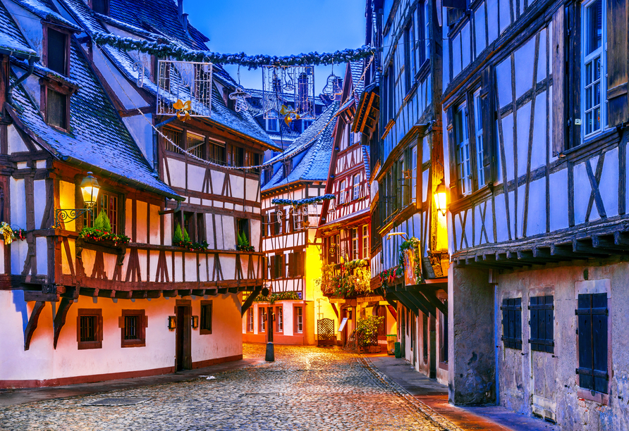 Die vielen charmanten Gässchen von Straßburg wirken im Winter besonders märchenhaft.