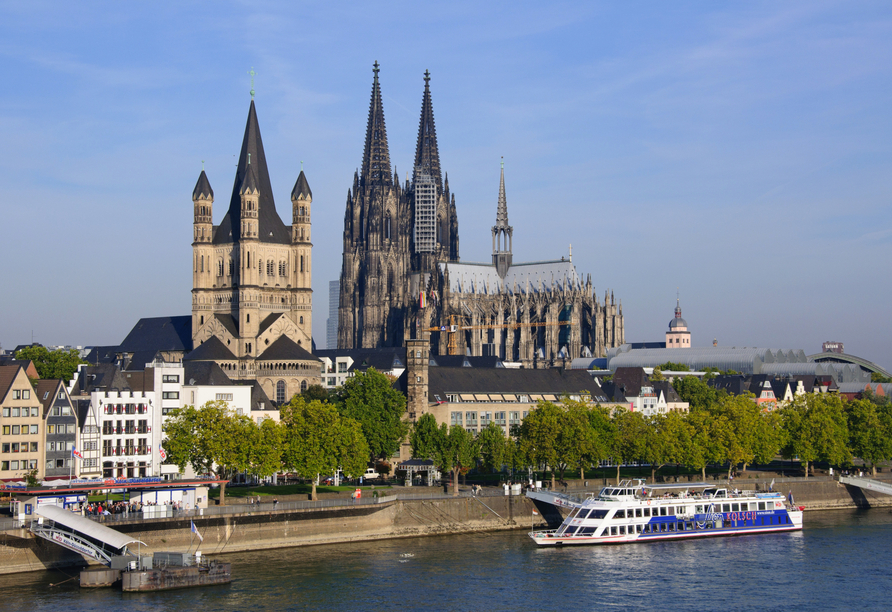 In Köln beginnt und endet Ihre Flusskreuzfahrt.