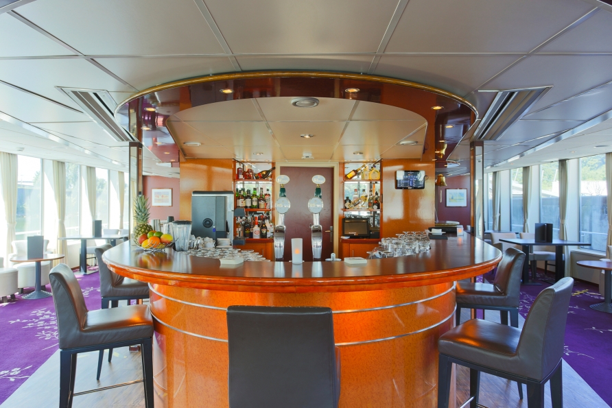 An der Bar und in der Lounge lässt es sich gut verweilen.