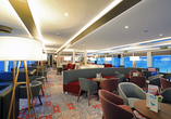 Genießen Sie an Bord die gemütliche Atmosphäre in der Panorama-Lounge.