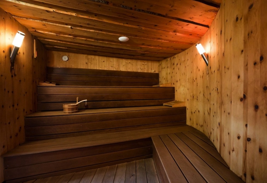 In der Finnischen Sauna des Hotels kommen Sie zur Ruhe.