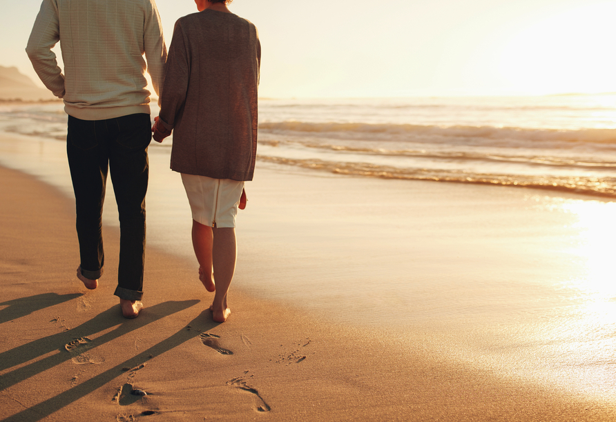 Bei ausgedehnten Spaziergängen am Strand finden Sie Ruhe und Erholung.