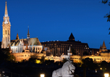 Die Matthiaskirche befindet sich an dem Dreifaltigkeitsplatz in Budapest.