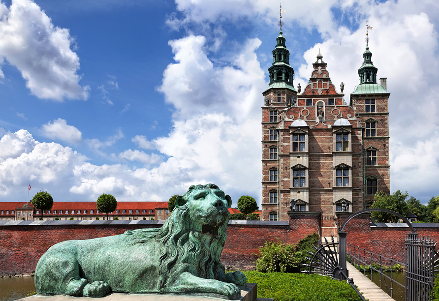Wie wäre es mit einem Besuch vom Schloss Rosenborg in Kopenhagen?