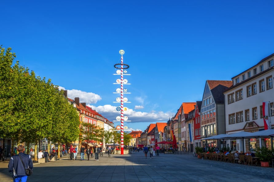 Viele Geschäfte laden in der Innenstadt zum Bummeln und Shoppen ein.
