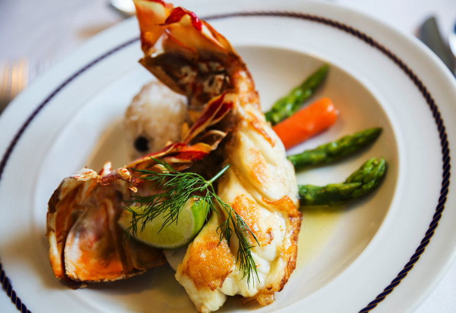 Der Küchenchef an Bord der Star Clipper wird Sie mit feinen kulinarischen Kreationen überraschen.