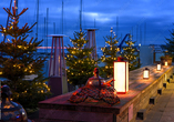 Wir wünschen Ihnen fröhliche Weihnachten!
