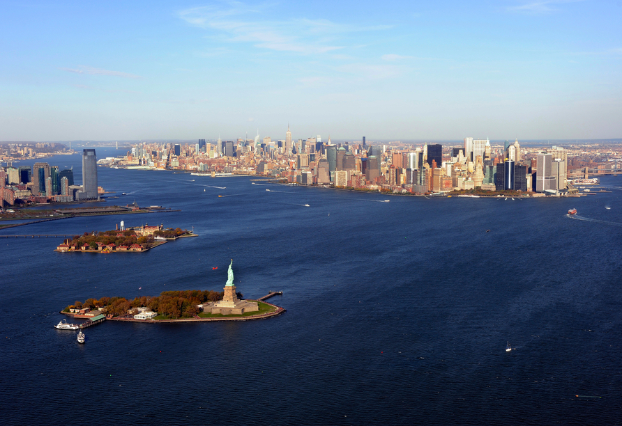 Traumhafter Blick auf Manhatten und die Freiheitsstatue