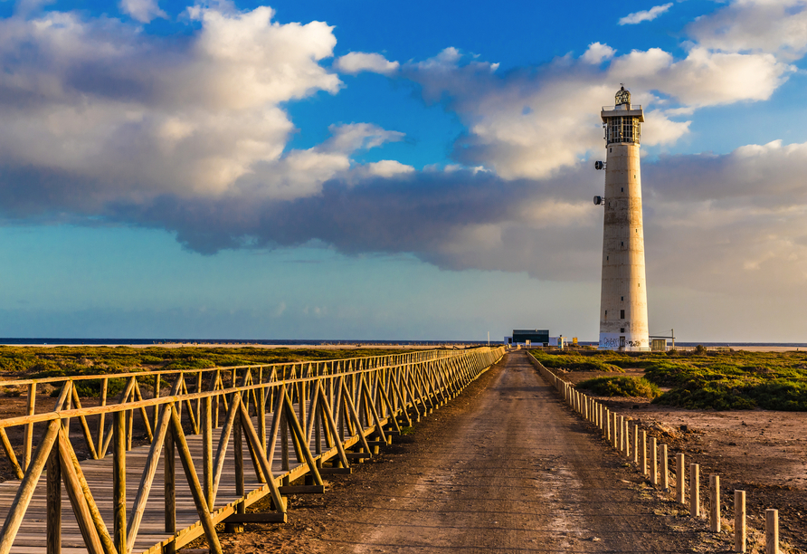 62 Meter hoch ist der höchste Leuchtturm der Kanarischen Inseln in Morro Jable.