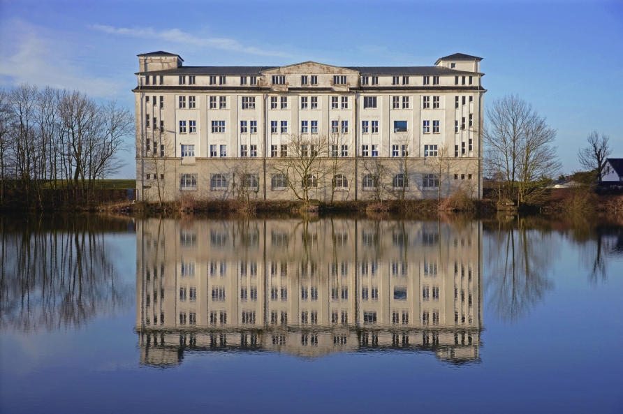 Das beeindruckende Minenlagerhaus ist einen Besuch wert.