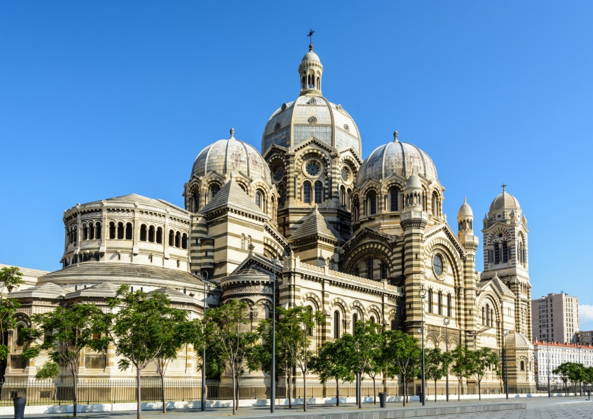 Die Cathédrale de la Major ist Sitz des Erzbischofs von Marseille.