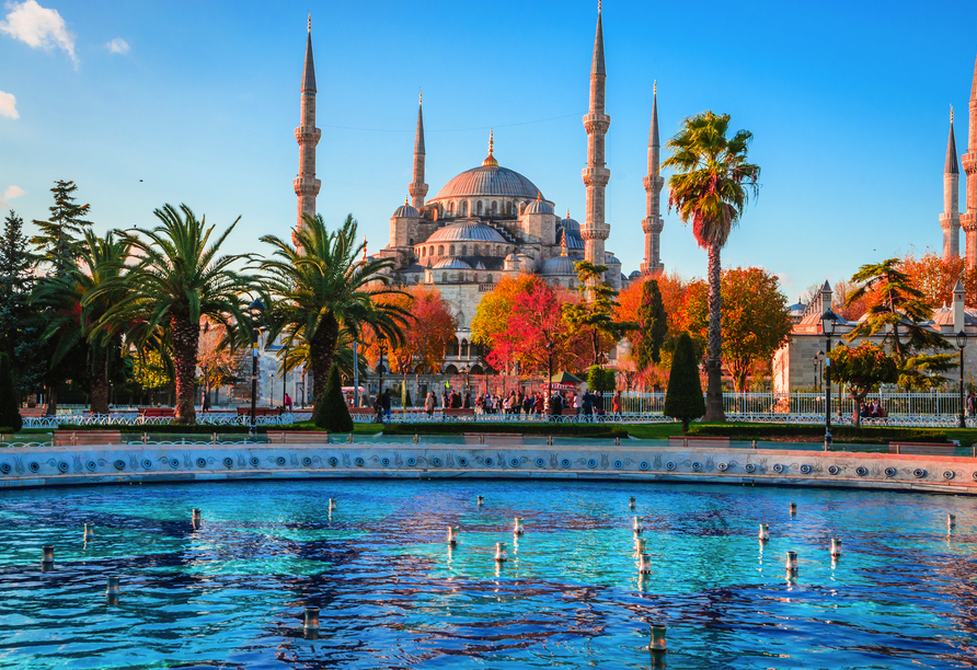 Die Sultan-Ahmed-Moschee oder auch Blaue Mosche ist ein Meisterwerk der osmanischen Architektur.