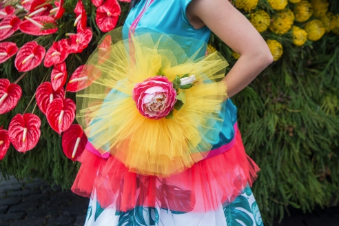 Farbenfrohe Kostüme erwarten Sie bei der Blumenparade.