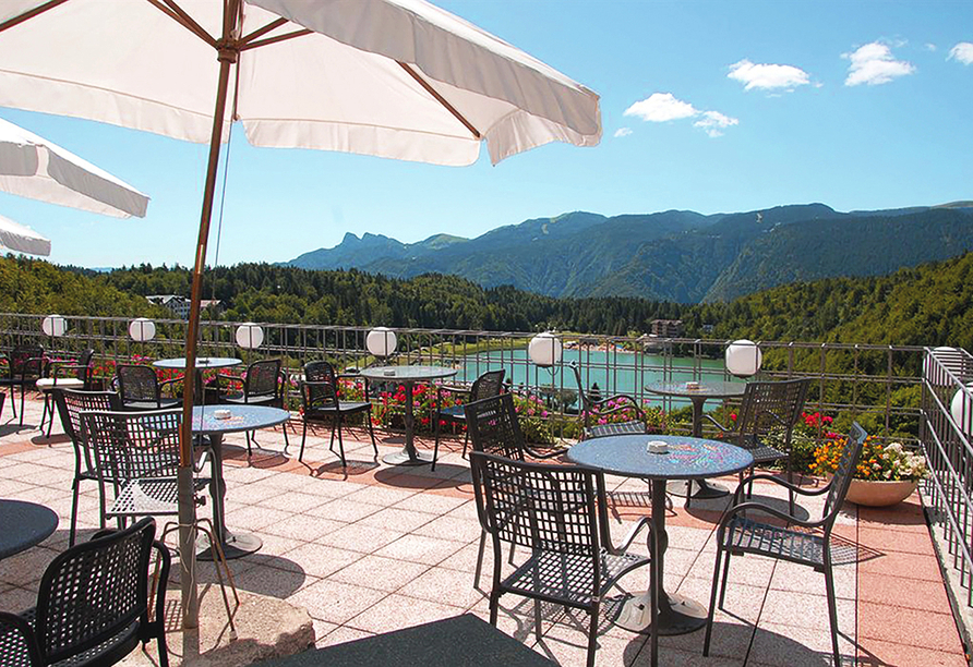 Grand Hotel Astoria, Terrasse