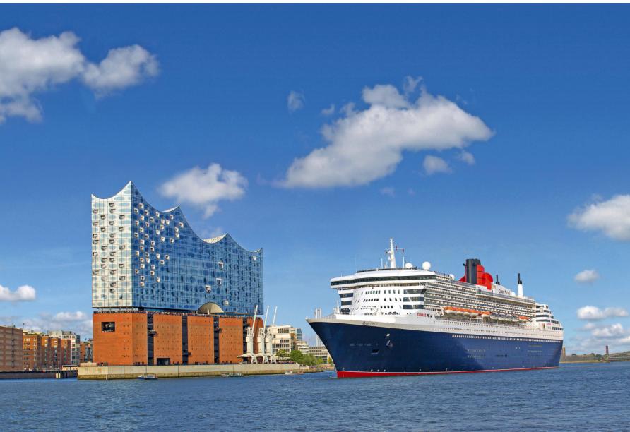 Queen Mary 2 in Hamburg