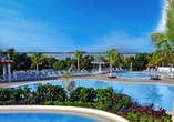 Ihr Badehotel auf Cayo Las Brujas erwartet Sie mit einer wunderschönen Poollandschaft.