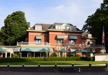 Außenansicht des Amrâth Hotel Lapershoek Arenapark in Hilversum