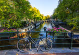 Auch eine Fahrradtour durch Amsterdam lohnt sich.