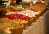 Auf den tunesischen Märkten finden Sie eine Vielzahl der traditionellen Gewürze.