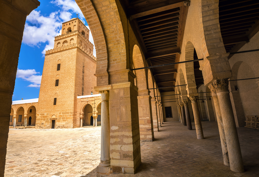 Die Große Moschee in Kairouan ist ein erstaunliches Bauwerk.