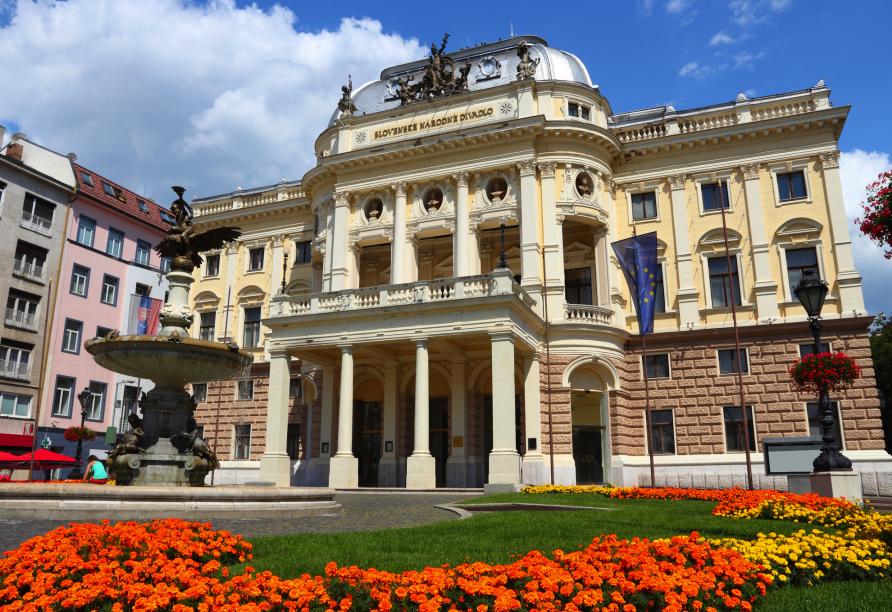 Das historische Opernhaus in Bratislava